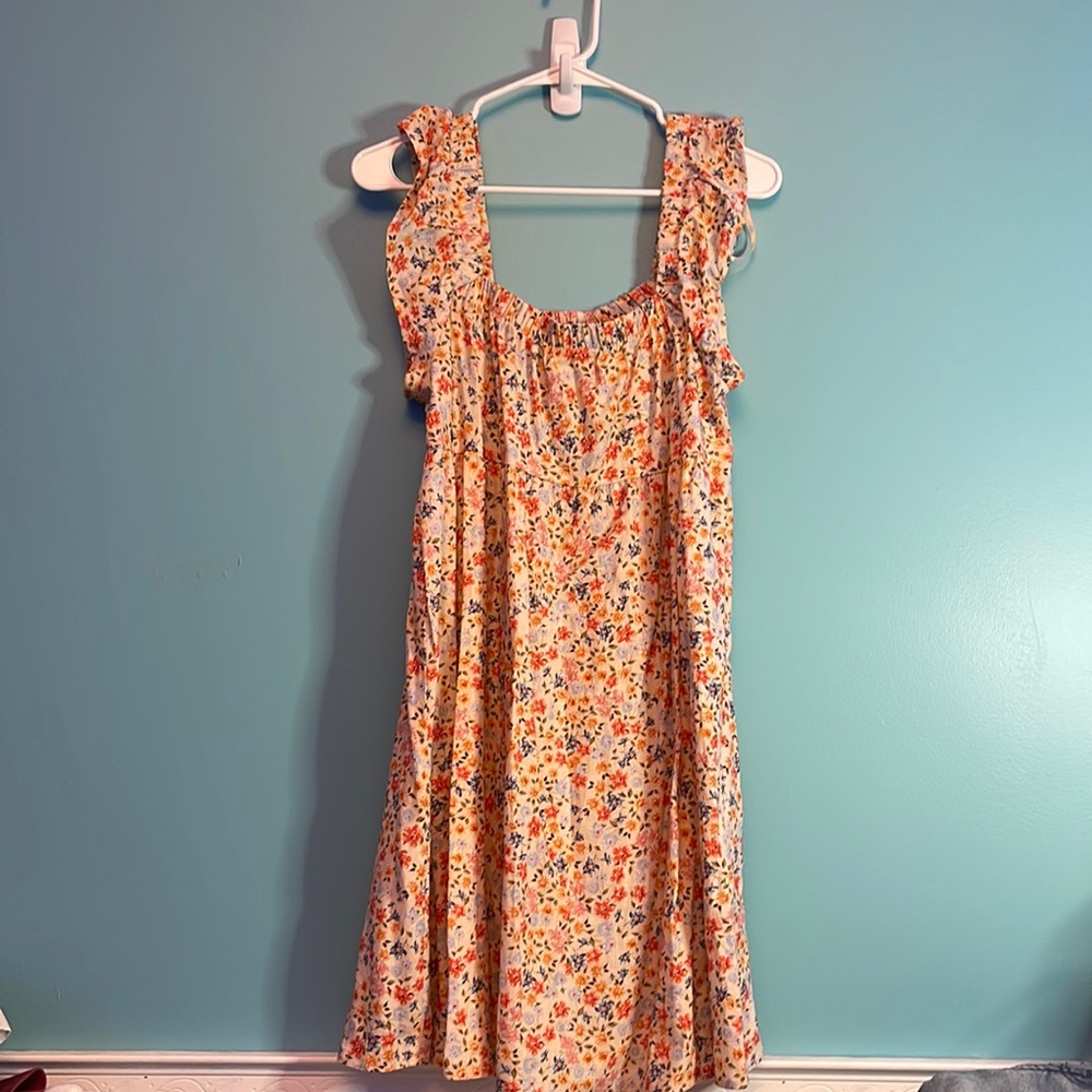 Cute flowered dress